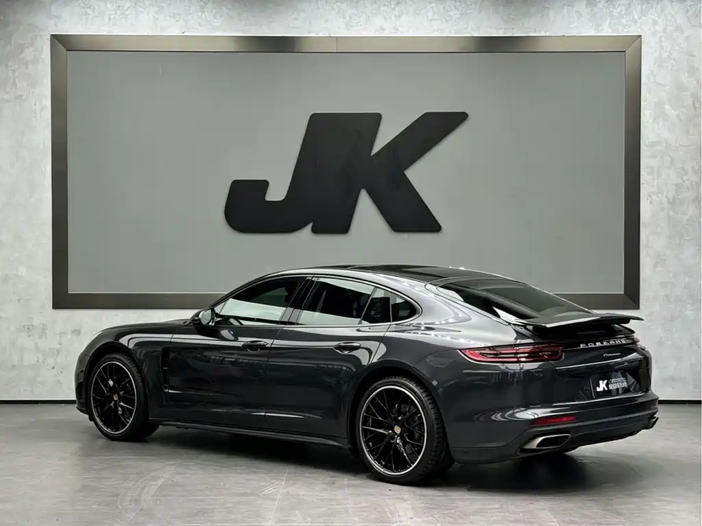 Porsche Panamera 2019 — фото 4