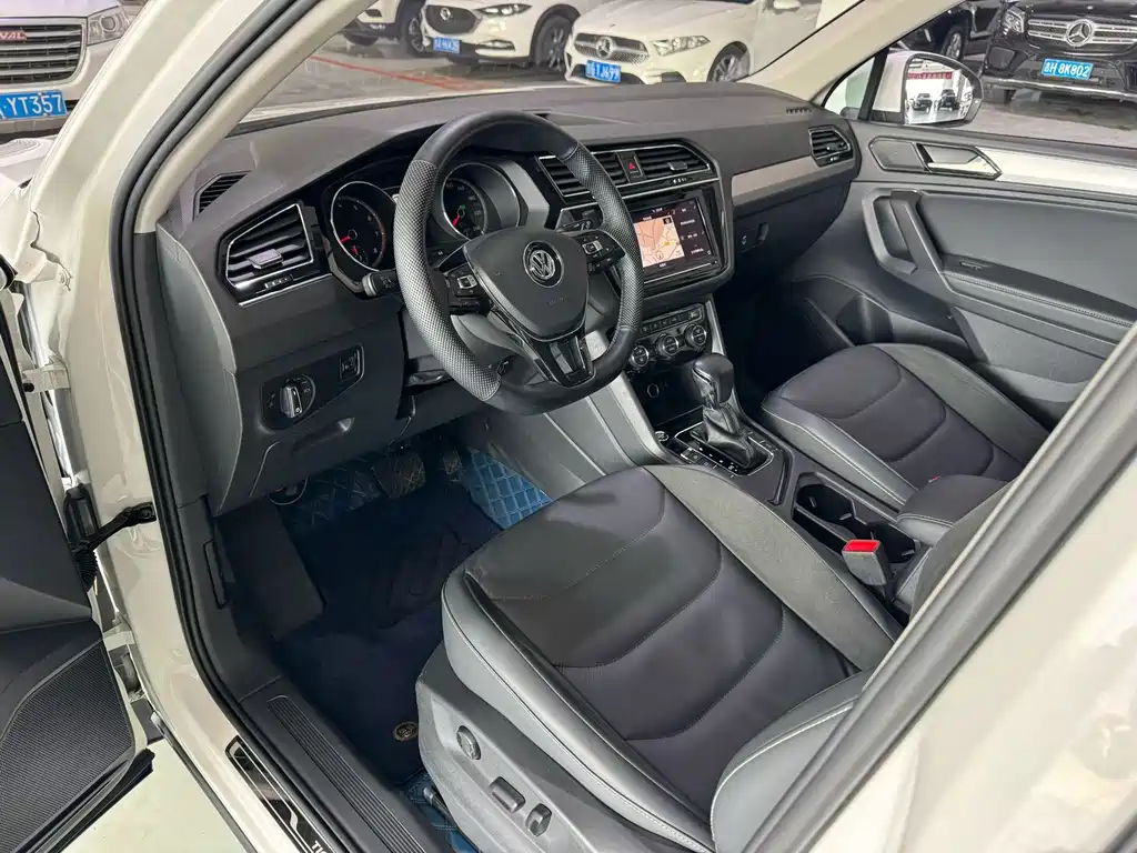 Volkswagen Tiguan L 2019 — фото 7