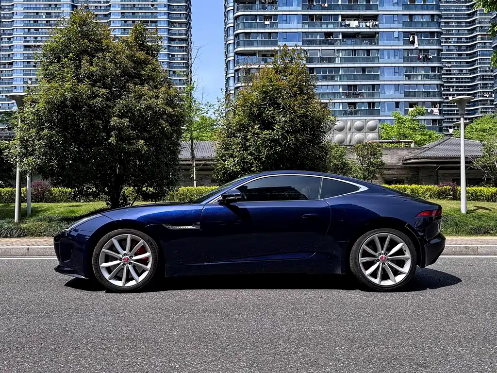 Jaguar F-TYPE 2015 — фото 3