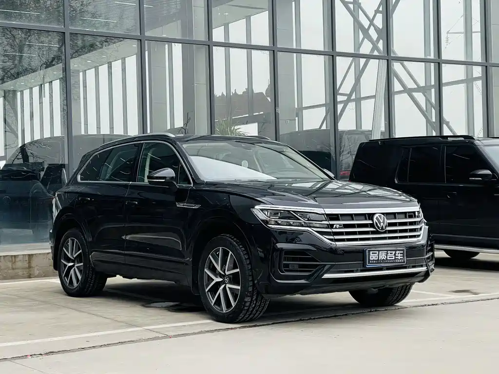 Volkswagen Touareg 2021 — фото 3