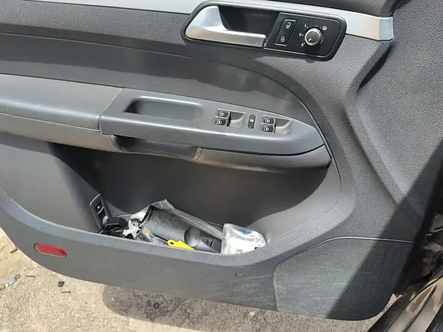 Volkswagen Touran 2014