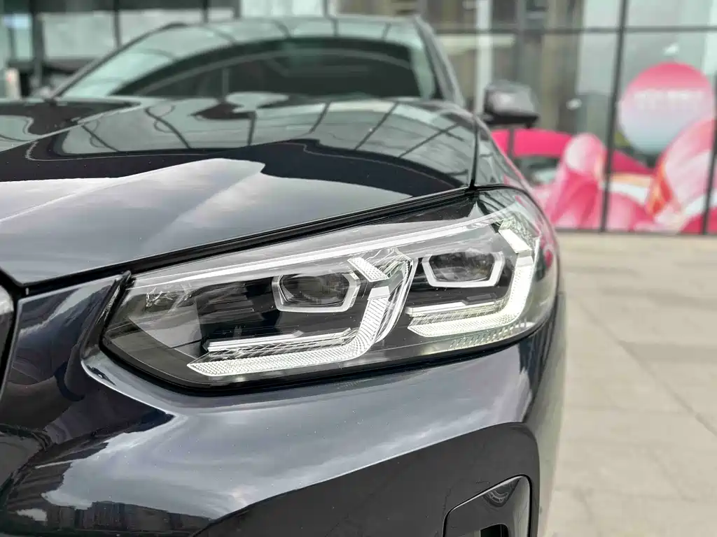 BMW X3 2022 — фото 8
