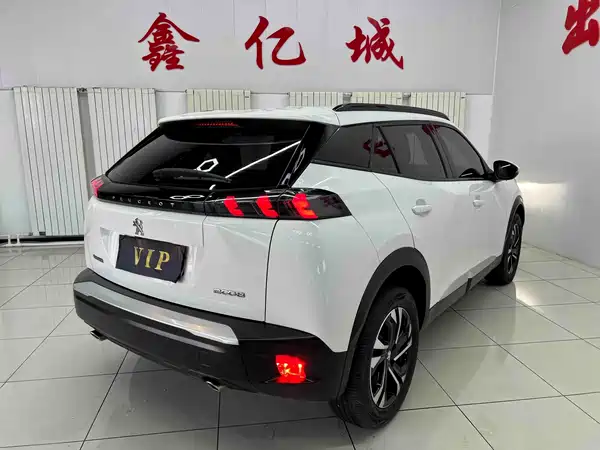 Peugeot 2008 2023