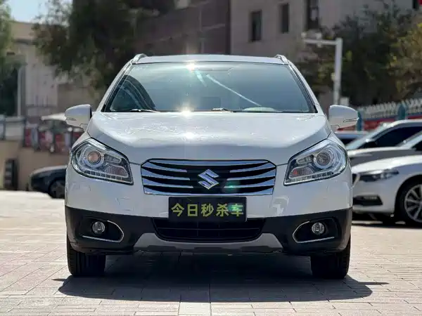 Suzuki S-Cross 2014