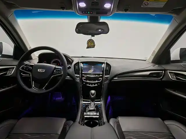 Cadillac ATS-L 2018 — фото 13
