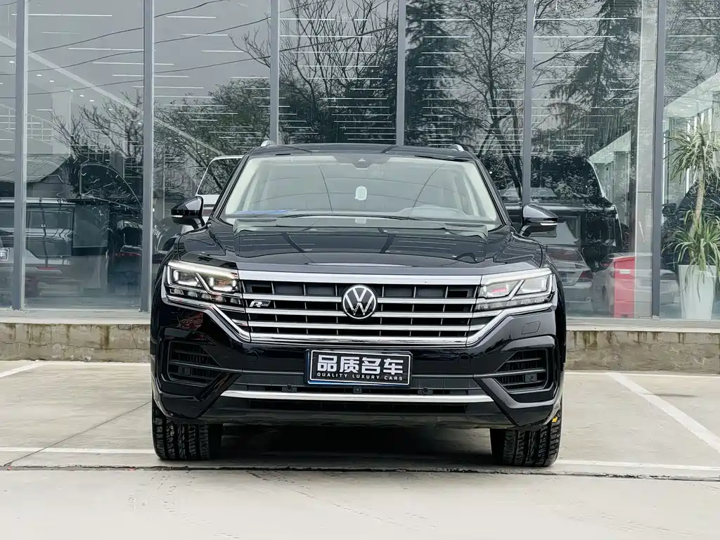 Volkswagen Touareg 2021 — фото 2