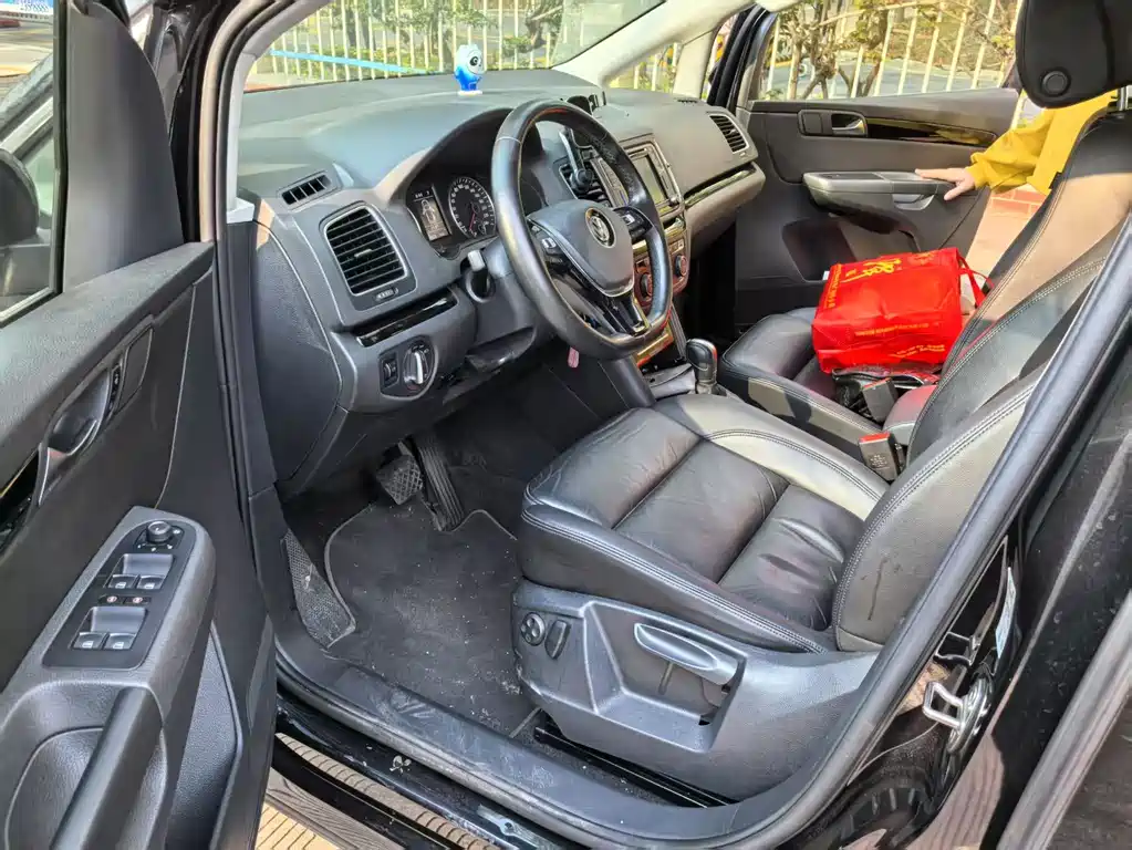 Volkswagen Sharan 2018 — фото 6
