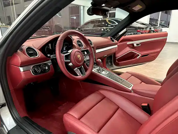 Porsche 718 2019