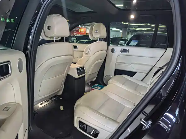 Li Auto L7 2025