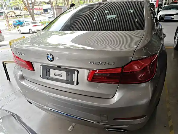 BMW 5 Series 2020
