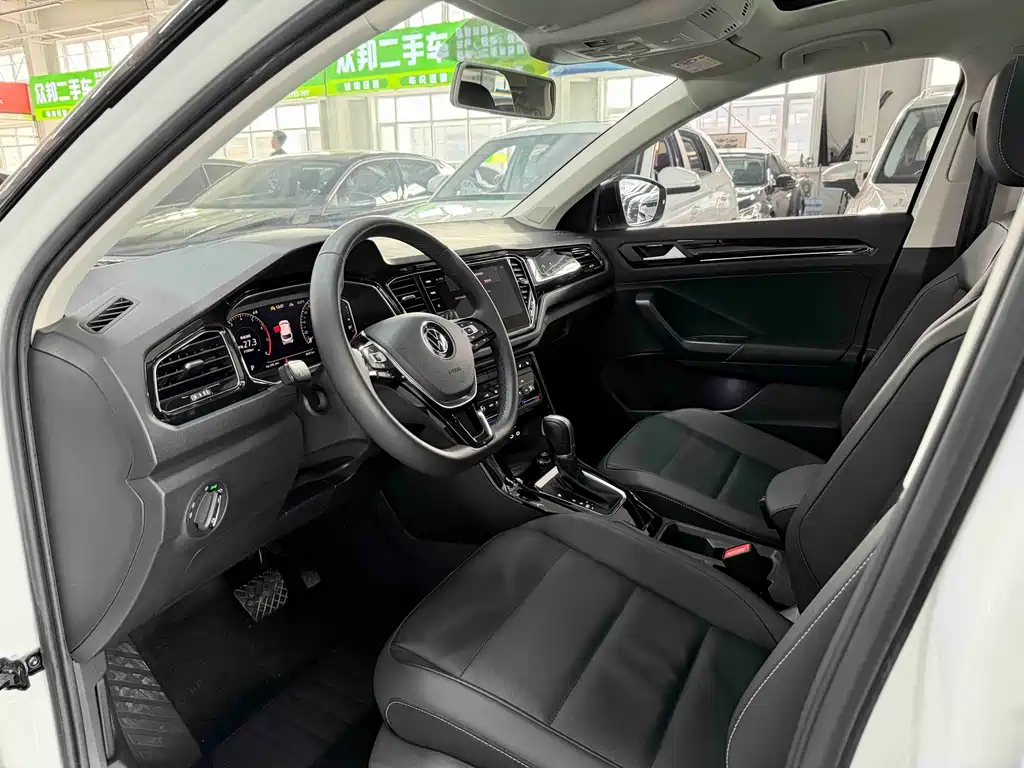 Volkswagen T-Roc 2022