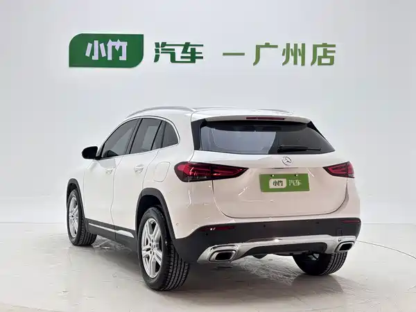 Mercedes-Benz GLA 2021