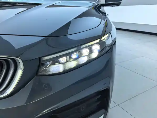Geely Xingrui 2022