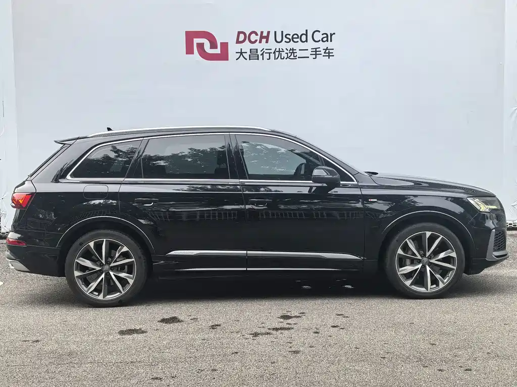 Audi Q7 2021 — фото 3