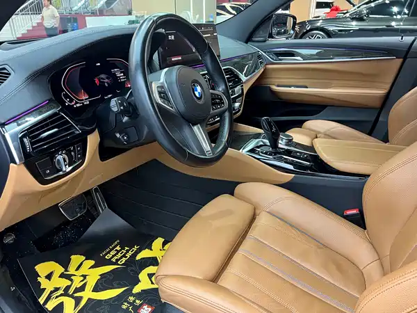 BMW 6 Series GT 2024