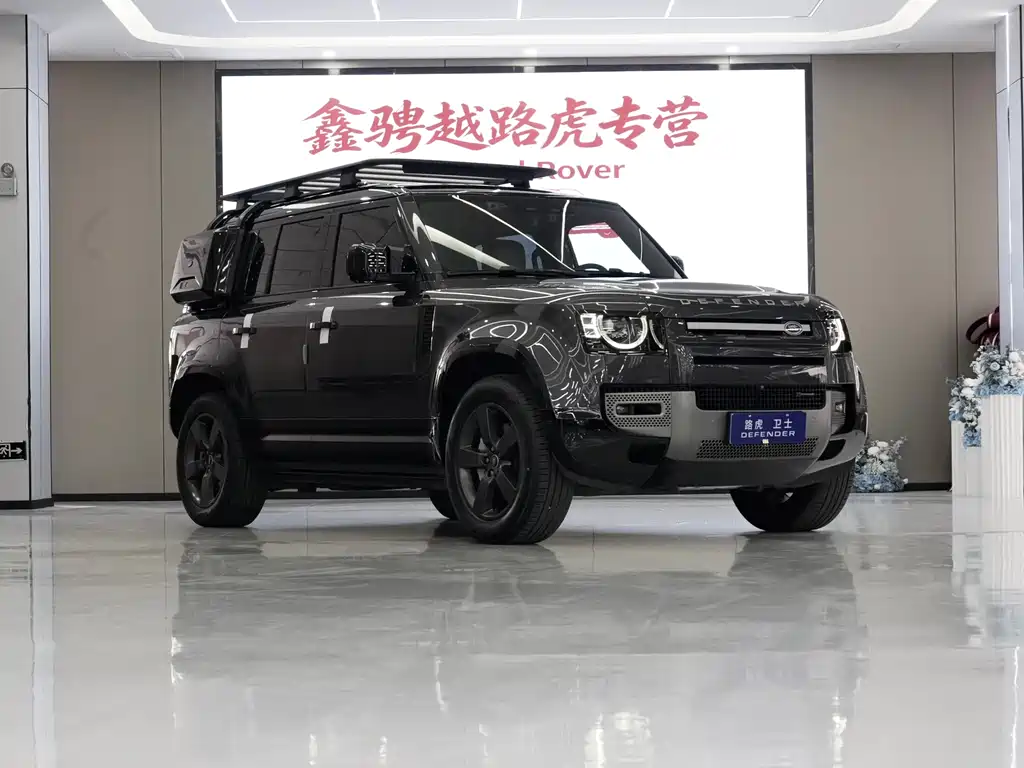 Land Rover Defender 2023 — фото 3