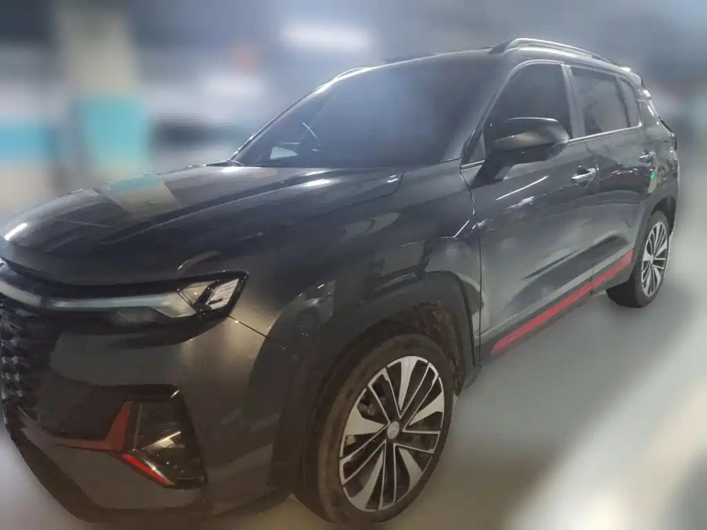 Changan CS35PLUS 2023 — фото 1