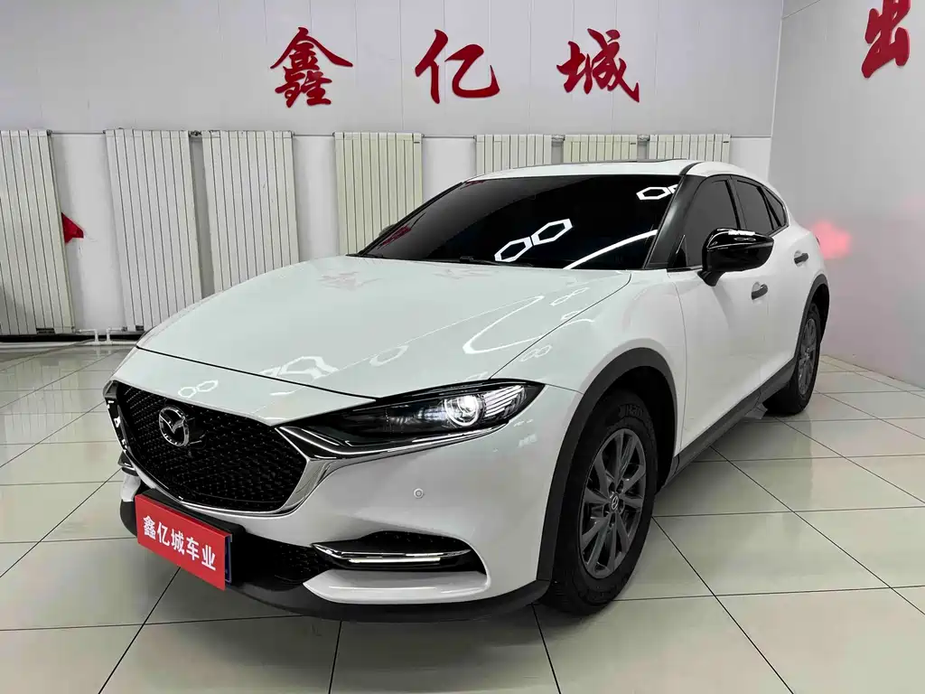 Mazda CX-4 2023