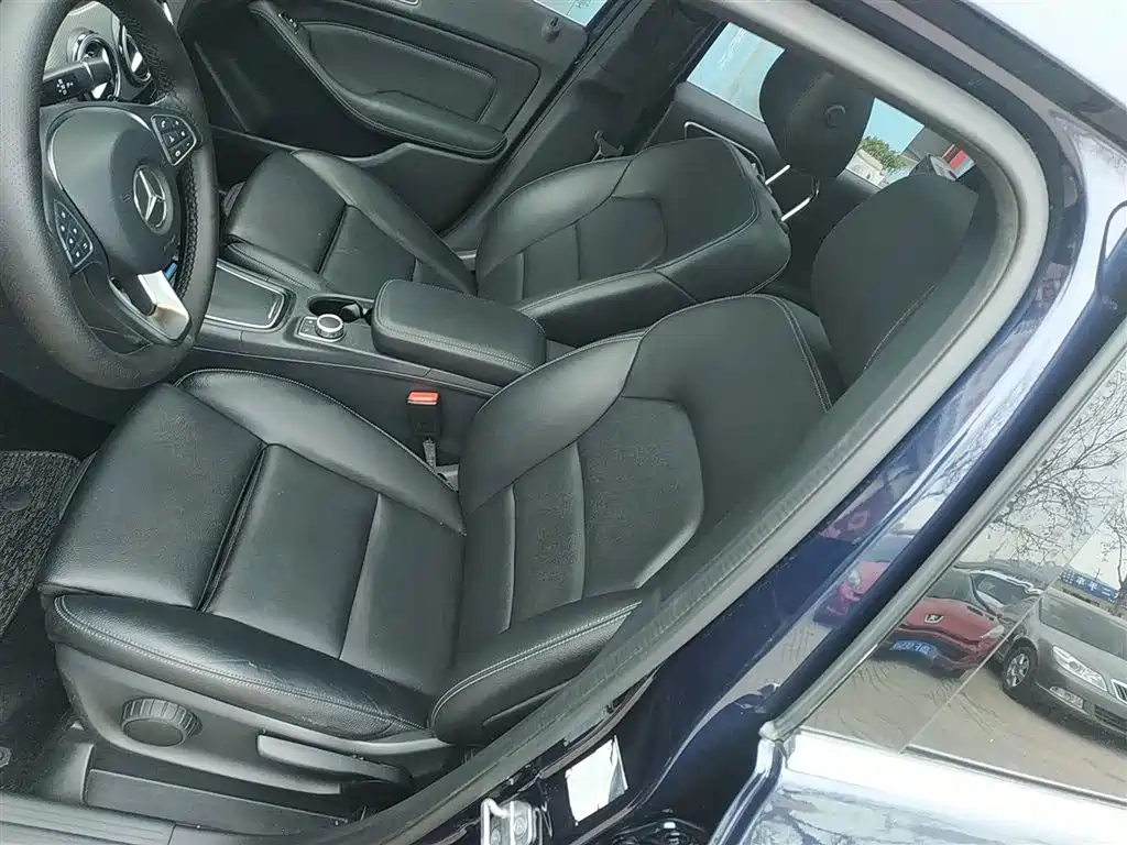 Mercedes-Benz B-Class 2018 — фото 15