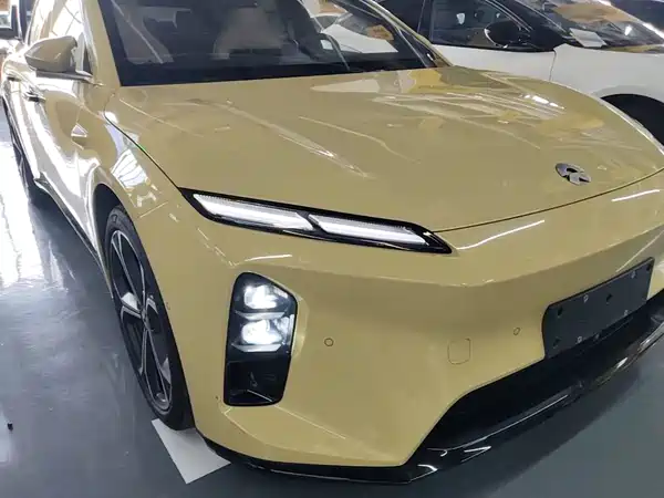 NIO ET5 2025