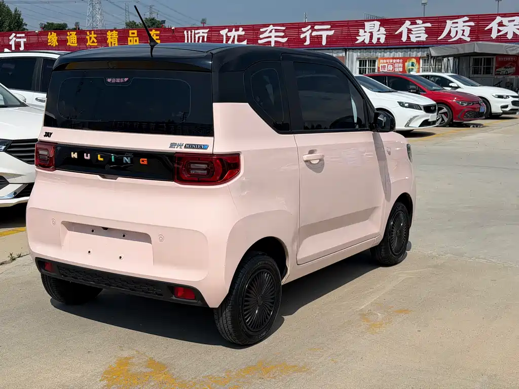 Wuling MINIEV 2023