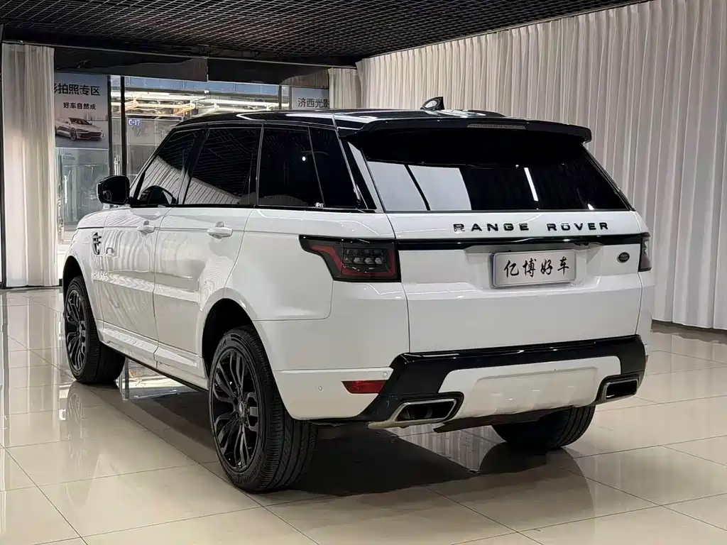 Land Rover Sport 2015