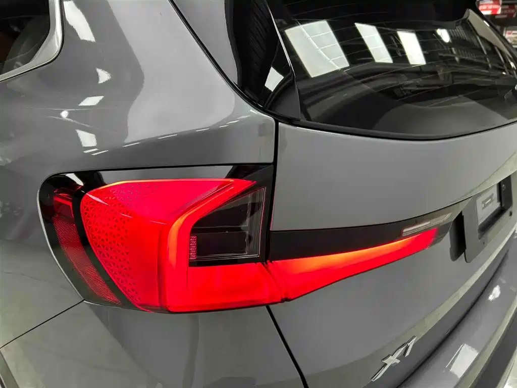 BMW X1 2023 — фото 20