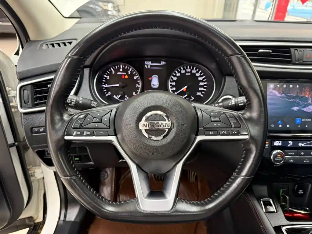 Nissan Qashqai 2023 — фото 11