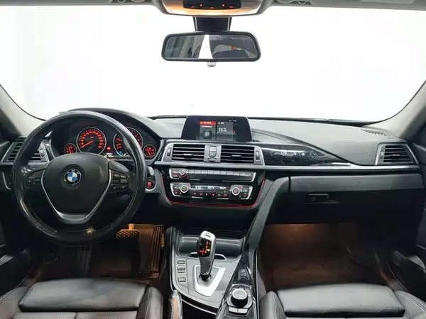 BMW 3 Series 2017