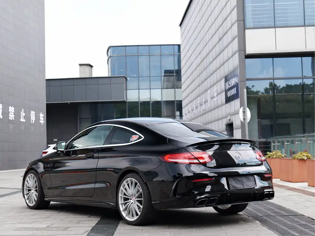 Mercedes-Benz C-Class 2019