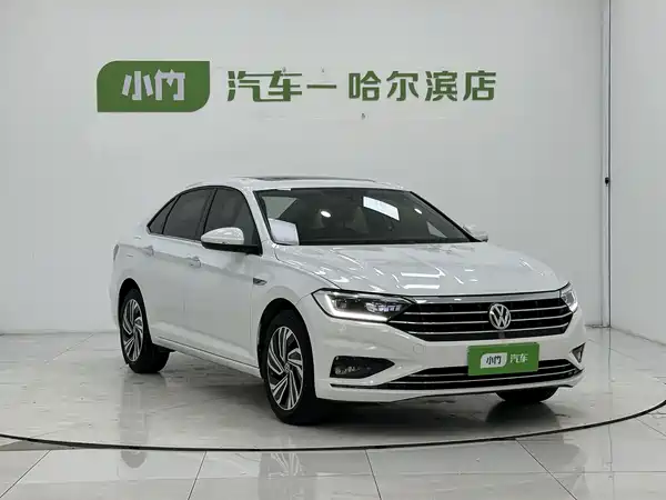 Volkswagen Sagitar 2022