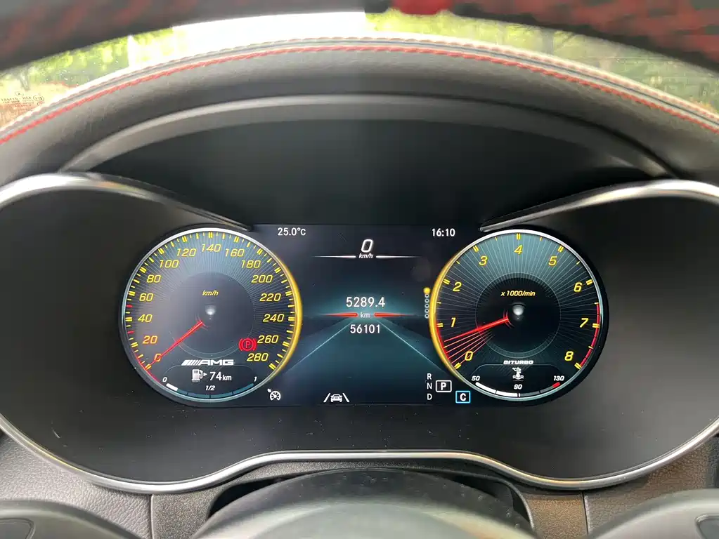 Mercedes-Benz GLC AMG 2022 — фото 7