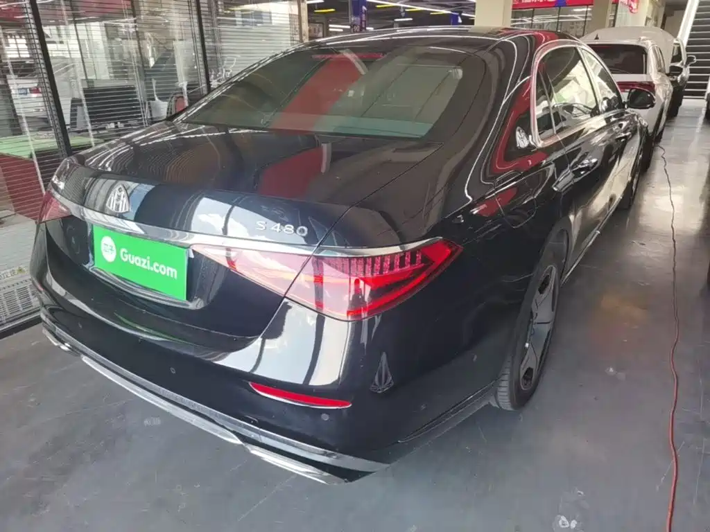 Mercedes-Benz S-Class 2023