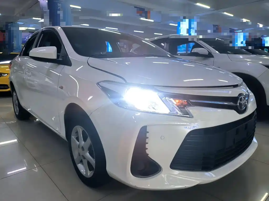Toyota Vios 2022 — фото 4