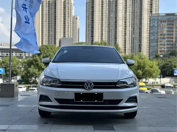 Volkswagen Polo 2021