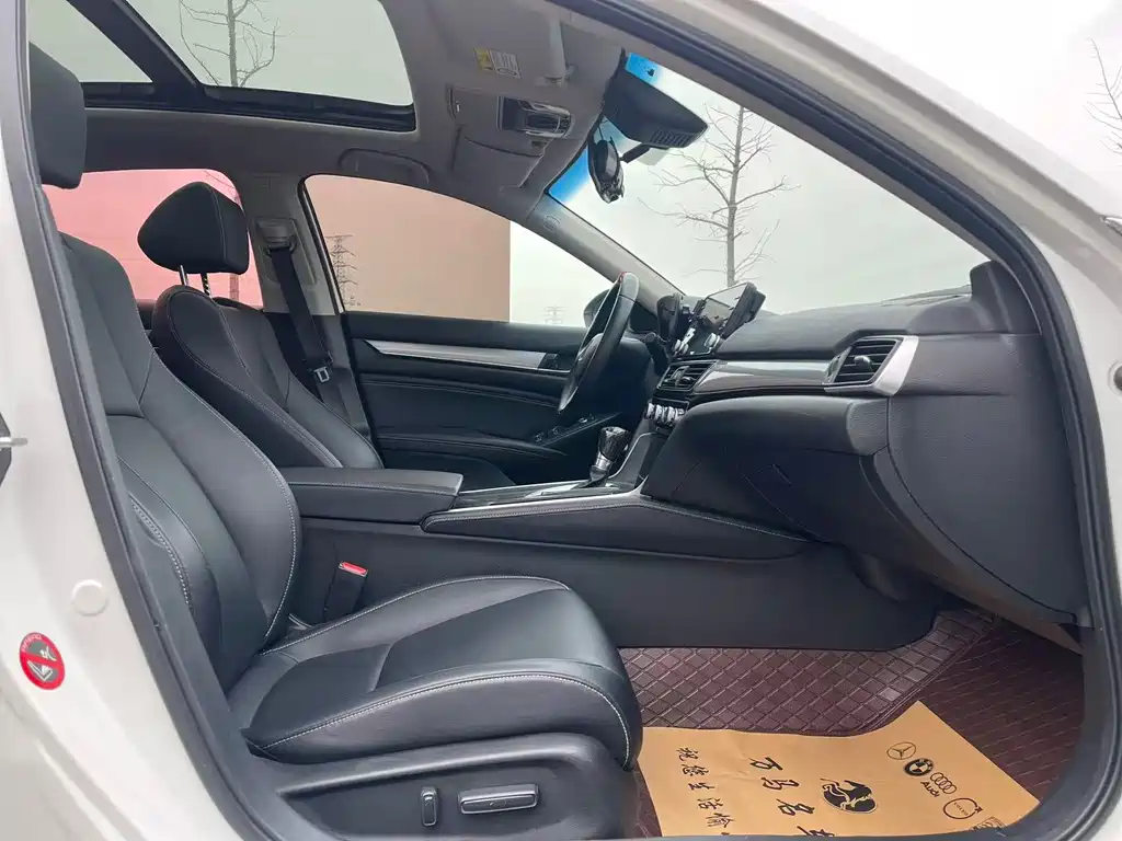 Honda Inspire 2019 — фото 14
