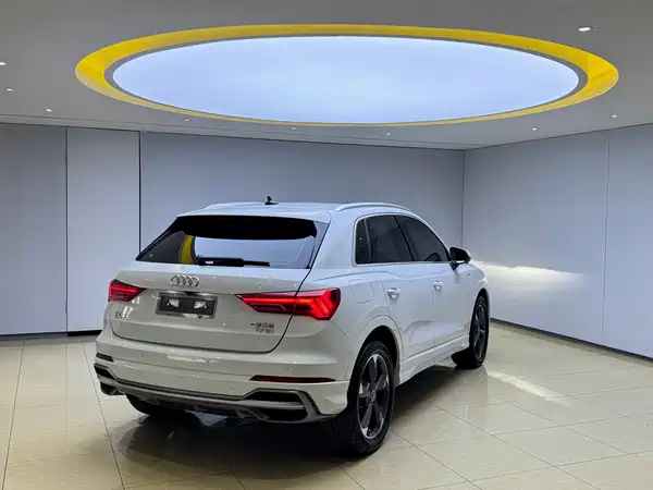 Audi Q3 2022