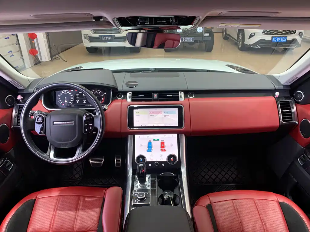 Land Rover Sport 2022 — фото 11