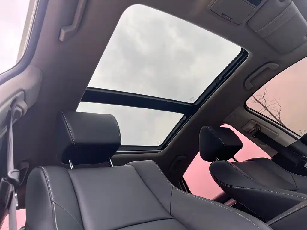 Honda Inspire 2019 — фото 15