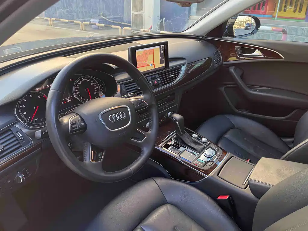 Audi A6L 2016 — фото 12