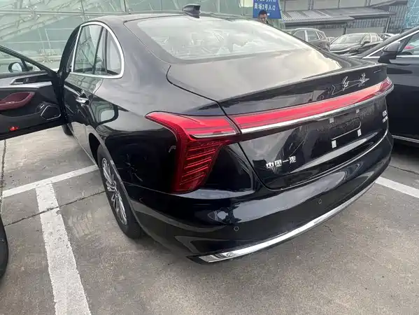 Hongqi H5 2026