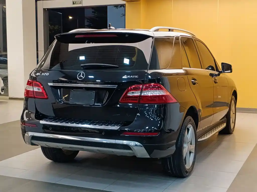 Mercedes-Benz M-Class 2015 — фото 29
