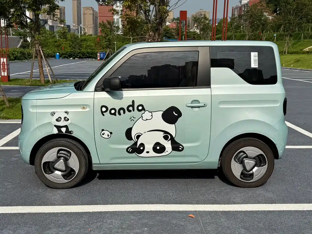 Geely Galaxy Panda 2023 — фото 8