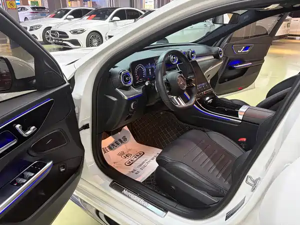 Mercedes-Benz C-Class 2021