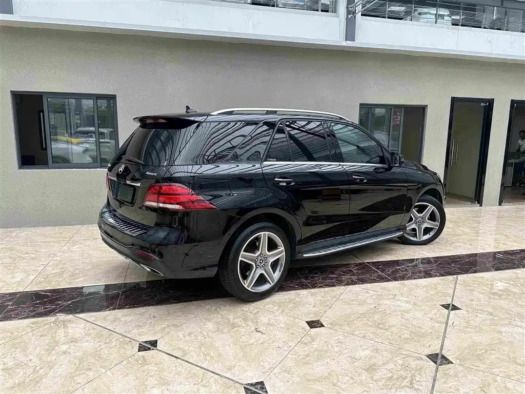 Mercedes-Benz GLE 2019