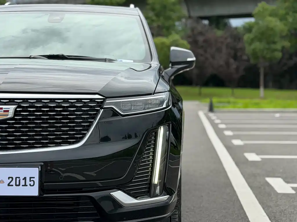 Cadillac XT6 2021 — фото 25