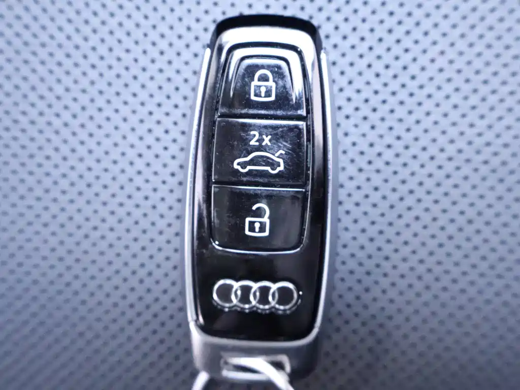 Audi Q7 2025 — фото 26