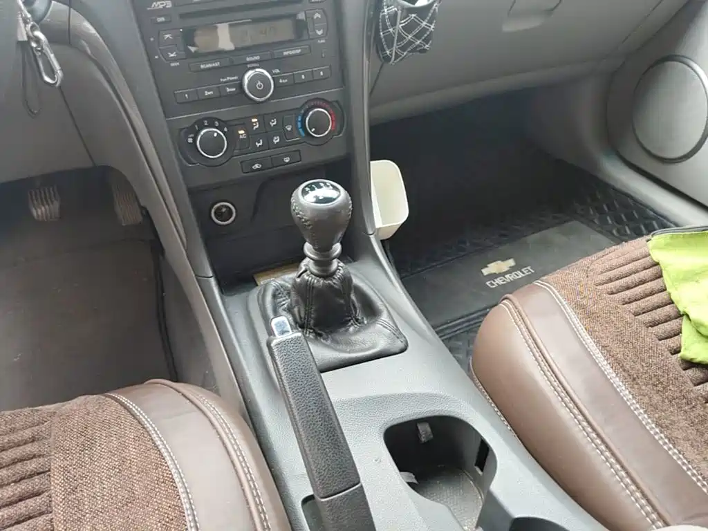 Chevrolet Epica 2015 — фото 14