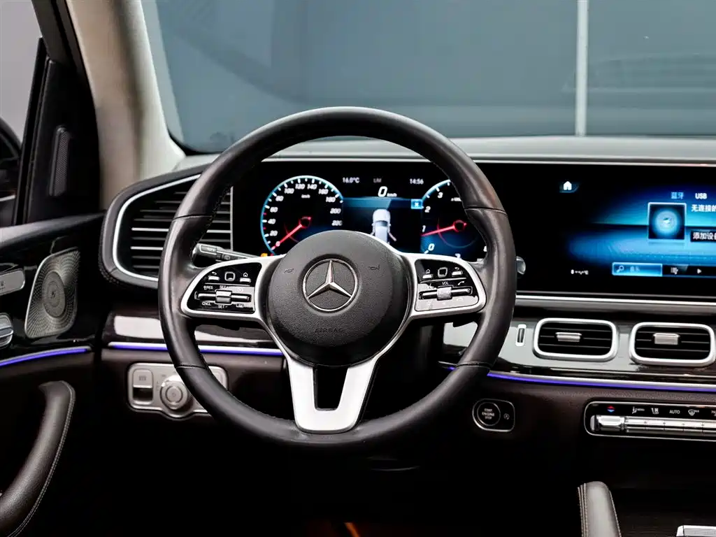 Mercedes-Benz GLE 2021 — фото 15