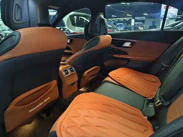 Mercedes-Benz C-Class 2025